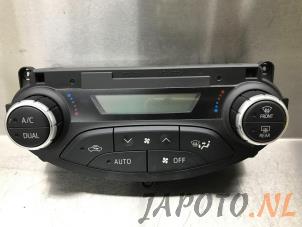 Used Heater control panel Toyota Yaris III (P13) 1.5 16V Hybrid Price € 49,95 Margin scheme offered by Japoto Parts B.V.