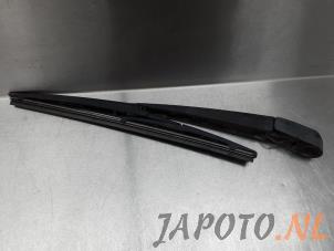 Used Rear wiper arm Daihatsu Terios (J2) 1.5 16V DVVT 4x2 Euro 4 Price € 14,95 Margin scheme offered by Japoto Parts B.V.
