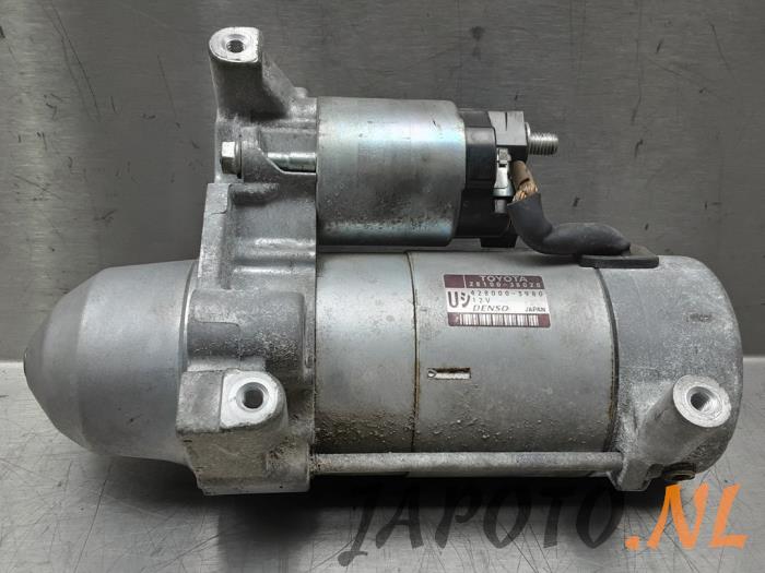 Używane Rozrusznik Lexus LS (F4) 460 4.6 32V VVT-i Cena € 78,70 Procedura marży oferowane przez Japoto Parts B.V.