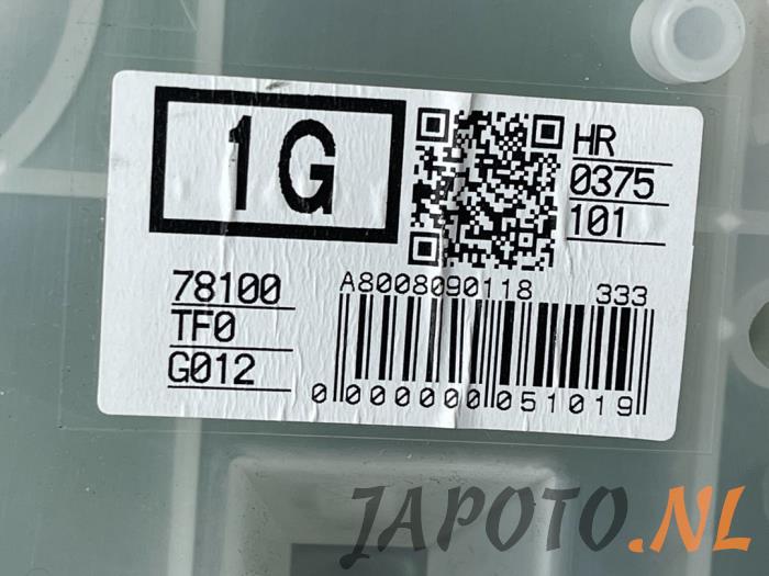 Cuentakilómetros de un Honda Jazz (GE6/GE8/GG/GP) 1.4 VTEC 16V 2009