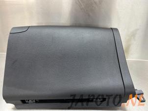Used Glovebox Kia Carens IV (RP) 1.6 GDI 16V Price € 34,95 Margin scheme offered by Japoto Parts B.V.