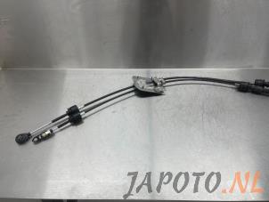 Usagé Câble commutation boîte de vitesse Suzuki Baleno 1.2 Dual Jet 16V Hybrid Prix € 59,99 Règlement à la marge proposé par Japoto Parts B.V.