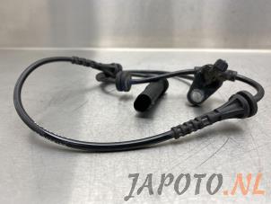 Usados Sensor ABS Toyota Supra (DB) 3.0 GR Turbo 24V Precio € 29,00 Norma de margen ofrecido por Japoto Parts B.V.