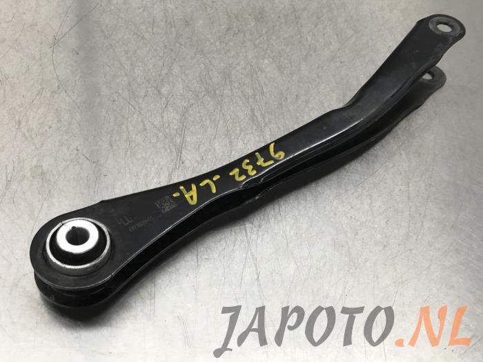 91526095-9aac-40b8-845a- 