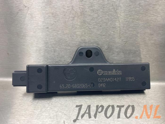 Używane Keyless Entry-Antena Toyota Supra (DB) 3.0 GR Turbo 24V Cena € 20,95 Procedura marży oferowane przez Japoto Parts B.V.
