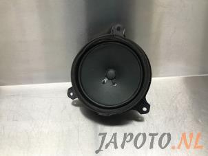Usagé Haut-parleur Toyota Land Cruiser (J15) 3.0 D-4D-F 16V Van Prix € 36,29 Prix TTC proposé par Japoto Parts B.V.