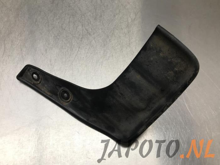 Schmutzfänger Nissan Note 1.2 68 - 938833VA0A - Japoto Parts B.V