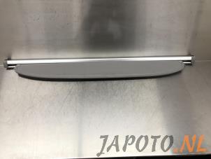 Used Luggage compartment cover Toyota Prius (NHW20) 1.5 16V Price € 49,95 Margin scheme offered by Japoto Parts B.V.
