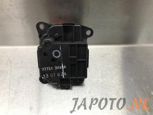 Usados Motor de válvula de calefactor Nissan Note (E12) 1.2 68 Precio € 19,95 Norma de margen ofrecido por Japoto Parts B.V.