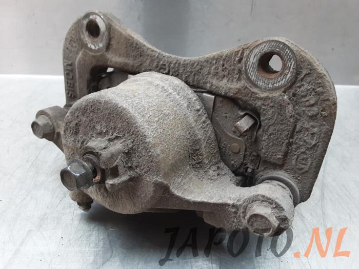 Front brake calliper, right from a Kia Sportage (SL) 1.6 GDI 16V 4x2 2015