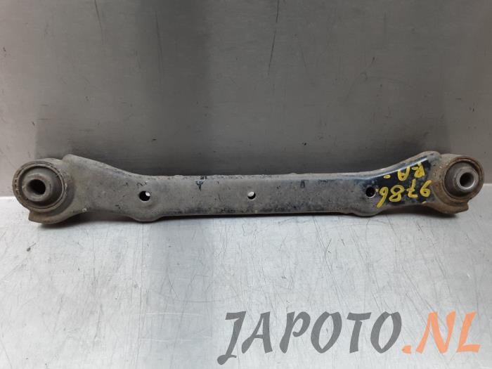 Rear wishbone, right from a Kia Sportage (SL) 1.6 GDI 16V 4x2 2015