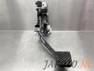 Używane Pedal sprzegla Kia Sportage (SL) 1.6 GDI 16V 4x2 Cena € 30,00 Procedura marży oferowane przez Japoto Parts B.V.