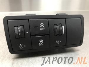 Used Switch (miscellaneous) Hyundai iX20 (JC) 1.4i 16V Price € 19,95 Margin scheme offered by Japoto Parts B.V.
