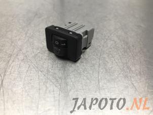 Used AIH headlight switch Mitsubishi Space Star (A0) 1.0 12V Price € 9,95 Margin scheme offered by Japoto Parts B.V.