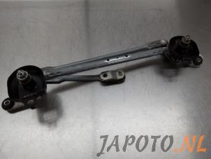 Used Wiper mechanism Mitsubishi Space Star (A0) 1.0 12V Price € 34,99 Margin scheme offered by Japoto Parts B.V.