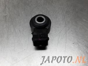 Usados Sensor de golpeteo Mitsubishi Space Star (A0) 1.0 12V Precio € 12,95 Norma de margen ofrecido por Japoto Parts B.V.