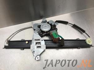 Used Rear door window mechanism 4-door, left Ssang Yong Rexton 2.7 Xdi RX/RJ 270 16V Price € 39,99 Margin scheme offered by Japoto Parts B.V.
