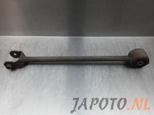 Used Rear torque rod, left Kia Sportage (JE) 2.7 V6 24V 4x4 Price € 19,99 Margin scheme offered by Japoto Parts B.V.