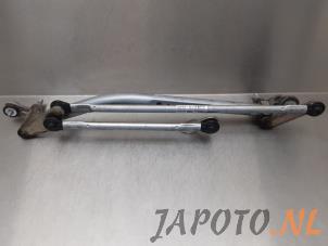 Used Wiper mechanism Chevrolet Spark 1.0 16V Bifuel Price € 29,99 Margin scheme offered by Japoto Parts B.V.