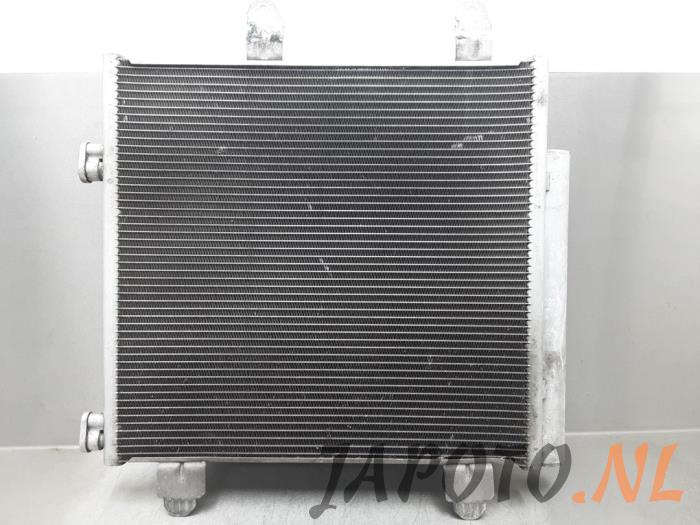 Air conditioning radiator from a Toyota Aygo (B40) 1.0 12V VVT-i 2017
