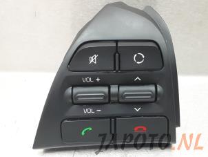 Used Steering wheel switch Kia Picanto (TA) 1.0 12V Price € 34,95 Margin scheme offered by Japoto Parts B.V.