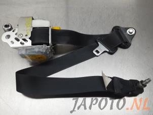 Usados Cinturón de seguridad izquierda delante Daihatsu Materia 1.3 16V Precio € 59,99 Norma de margen ofrecido por Japoto Parts B.V.
