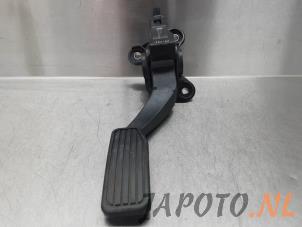 Used Accelerator pedal Honda Jazz (GK) 1.5 VTEC 16V Price € 74,95 Margin scheme offered by Japoto Parts B.V.