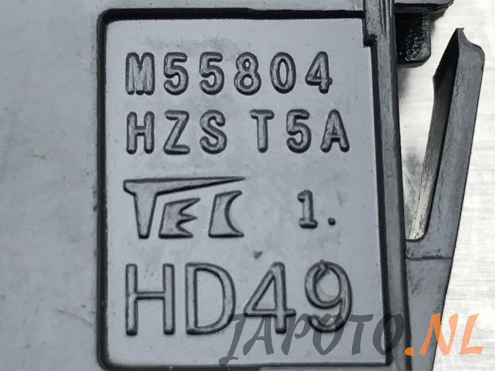 Bouton de warning d'un Honda Jazz (GK) 1.5 VTEC 16V 2018
