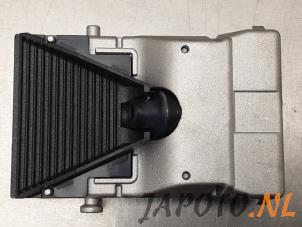 Usados Sensor de radar Honda Jazz (GK) 1.5 VTEC 16V Precio € 74,95 Norma de margen ofrecido por Japoto Parts B.V.
