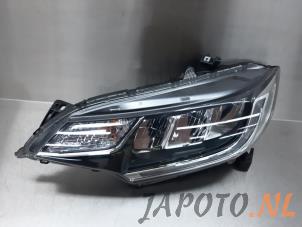 Used Headlight, left Honda Jazz (GK) 1.5 VTEC 16V Price € 250,00 Margin scheme offered by Japoto Parts B.V.