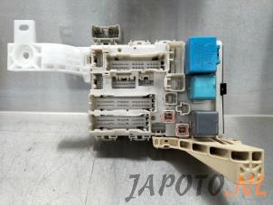 Usados Caja de fusibles Toyota Yaris II (P9) 1.3 16V VVT-i Precio € 45,00 Norma de margen ofrecido por Japoto Parts B.V.