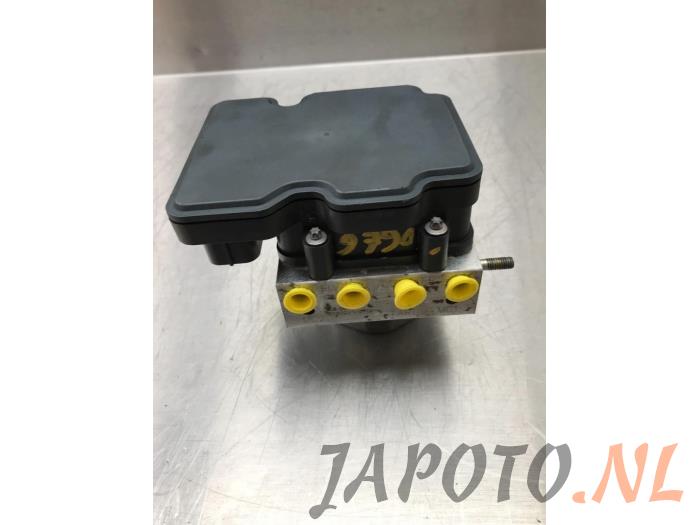 Usagé Bloc ABS Honda Jazz (GK/GP) 1.5 VTEC 16V Prix € 183,70 Règlement à la marge proposé par Japoto Parts B.V.