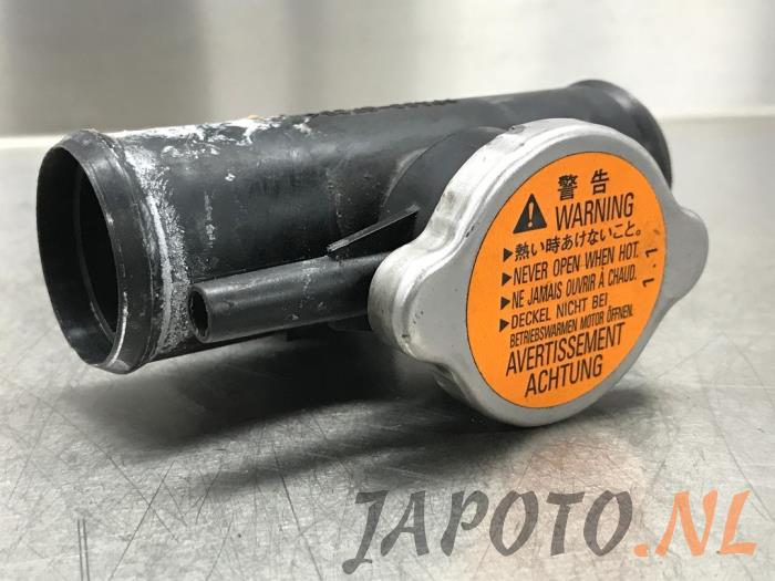 Radiator filler piece from a Honda Jazz (GK) 1.5 VTEC 16V 2018
