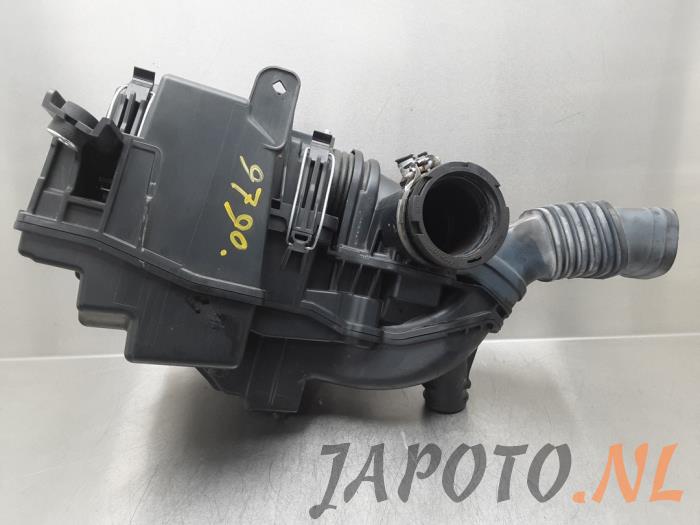 Begagnade Luftfilterhus Honda Jazz (GK/GP) 1.5 VTEC 16V Pris € 78,70 Marginaltabell erbjuds av Japoto Parts B.V.