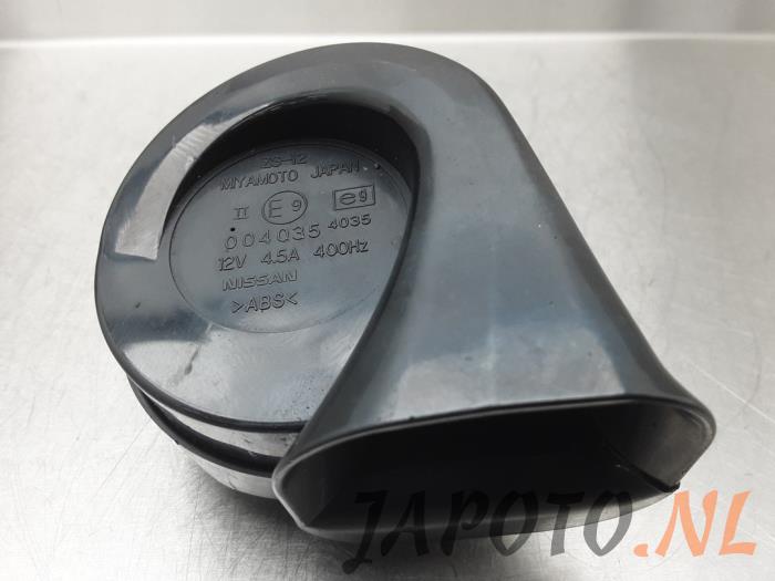 Używane Klakson Nissan Murano (Z51) 3.5 V6 24V 4x4 Cena € 15,70 Procedura marży oferowane przez Japoto Parts B.V.