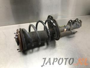 Usagé Barre amortisseur avant droit Toyota Verso 2.0 16V D-4D-F Prix € 78,59 Prix TTC proposé par Japoto Parts B.V.