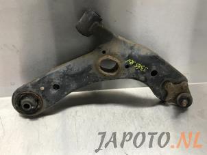 Used Front lower wishbone, right Toyota Verso 2.0 16V D-4D-F Price € 60,44 Inclusive VAT offered by Japoto Parts B.V.
