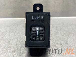 Used Seat heating switch Subaru Forester (SH) 2.0D Price € 9,99 Margin scheme offered by Japoto Parts B.V.
