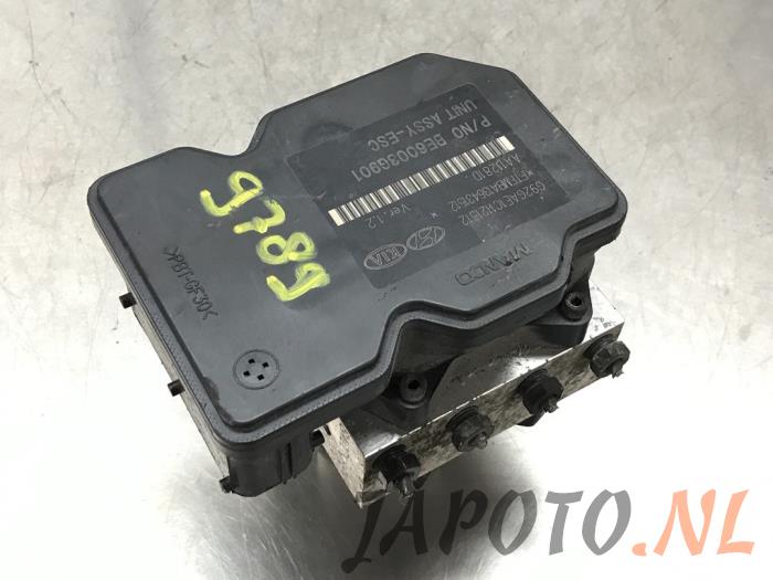 Used ABS pump Kia Rio III (UB) 1.2 CVVT 16V Price € 41,95 Margin scheme offered by Japoto Parts B.V.