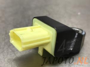 Used Airbag sensor Subaru Forester (SH) 2.0D Price € 19,00 Margin scheme offered by Japoto Parts B.V.