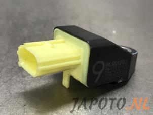 Used Airbag sensor Subaru Forester (SH) 2.0D Price € 19,00 Margin scheme offered by Japoto Parts B.V.