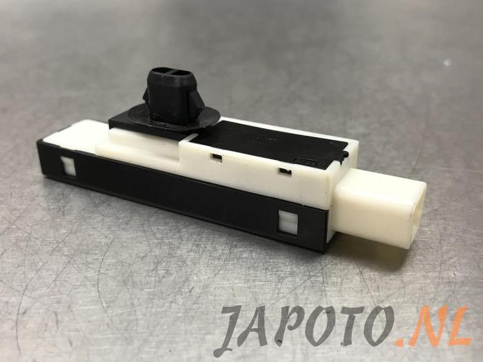 Używane Keyless Entry-Antena Subaru Forester (SH) 2.0D Cena € 10,45 Procedura marży oferowane przez Japoto Parts B.V.