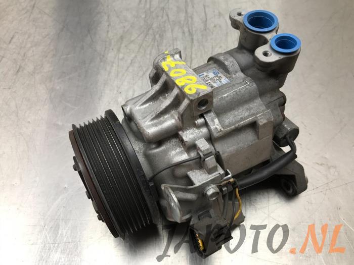 Usagé Pompe clim Subaru Forester (SH) 2.0D Prix € 78,70 Règlement à la marge proposé par Japoto Parts B.V.