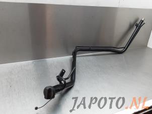 Usagé Tube de remplissage réservoir à essence Honda Jazz (GK) 1.5 VTEC 16V Prix € 74,99 Règlement à la marge proposé par Japoto Parts B.V.