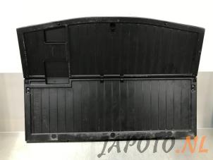 Used Floor panel load area Mitsubishi Outlander (GF/GG) 2.0 16V PHEV 4x4 Price € 124,95 Margin scheme offered by Japoto Parts B.V.