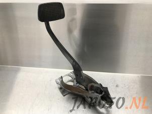 Used Brake pedal Isuzu D-Max (TFR/TFS) 2.5 D Twin Turbo Price € 90,75 Inclusive VAT offered by Japoto Parts B.V.
