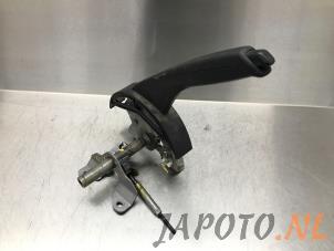 Used Parking brake lever Isuzu D-Max (TFR/TFS) 2.5 D Twin Turbo Price € 48,39 Inclusive VAT offered by Japoto Parts B.V.