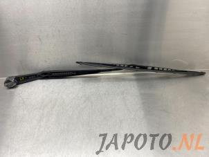 Used Front wiper arm Isuzu D-Max (TFR/TFS) 2.5 D Twin Turbo Price € 30,19 Inclusive VAT offered by Japoto Parts B.V.
