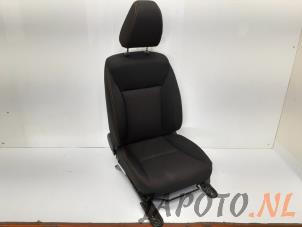 Używane Fotel lewy Honda Jazz (GK) 1.5 VTEC 16V Cena € 150,00 Procedura marży oferowane przez Japoto Parts B.V.