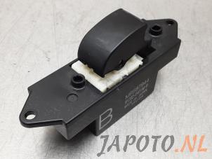 Used Electric window switch Mitsubishi ASX 1.8 DI-D HP MIVEC 16V Price € 14,99 Margin scheme offered by Japoto Parts B.V.